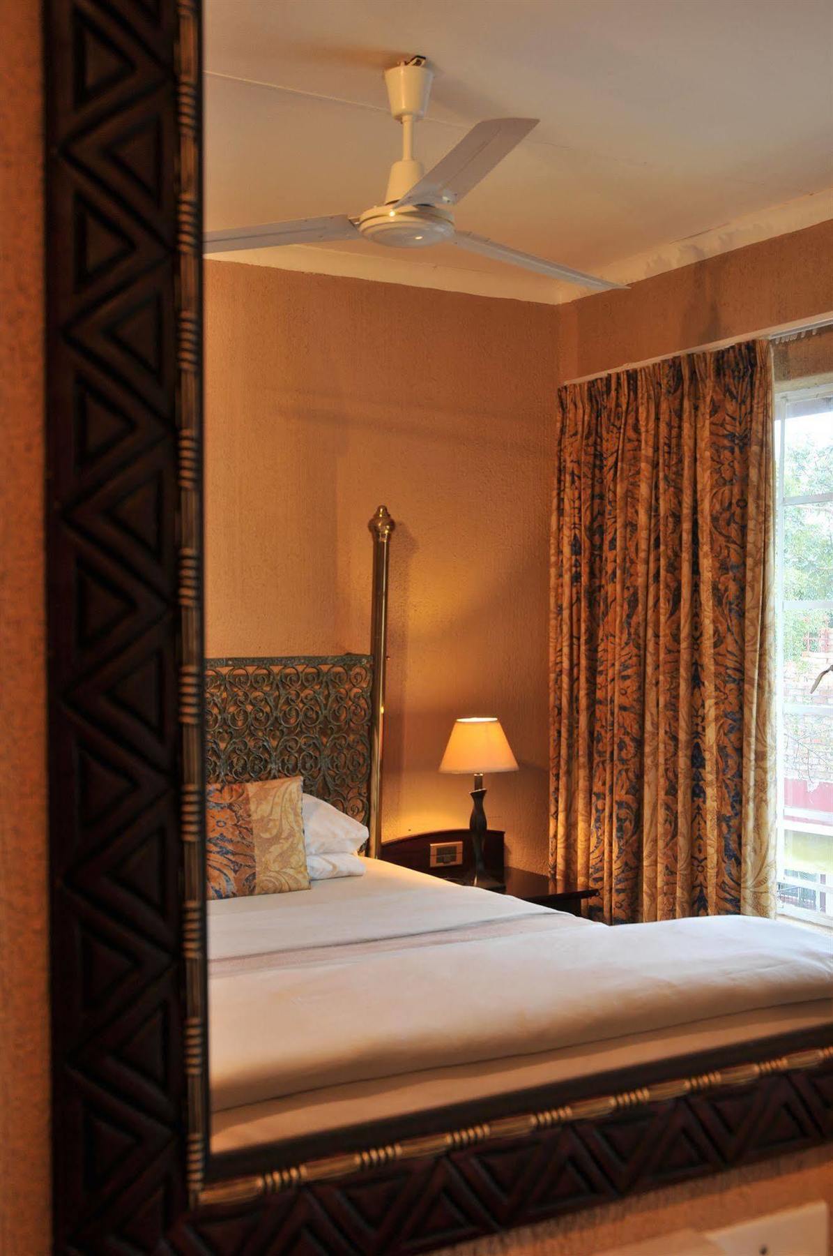 넬스프리트 선셋 매너 B&B 외부 사진
